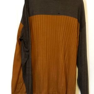 Long sleeve sweater